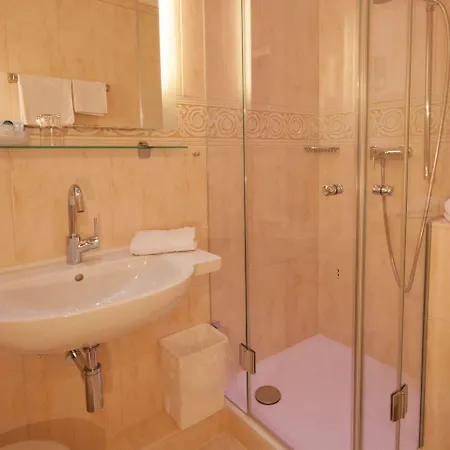 ホテル Park-hotel