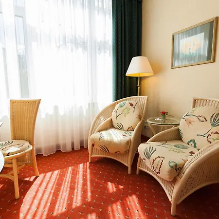Park-hotel Hotel 4*